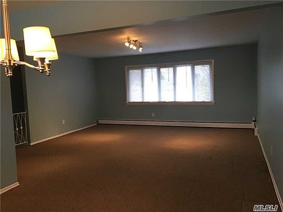 2nd image of 450 Kirkman Ave #2