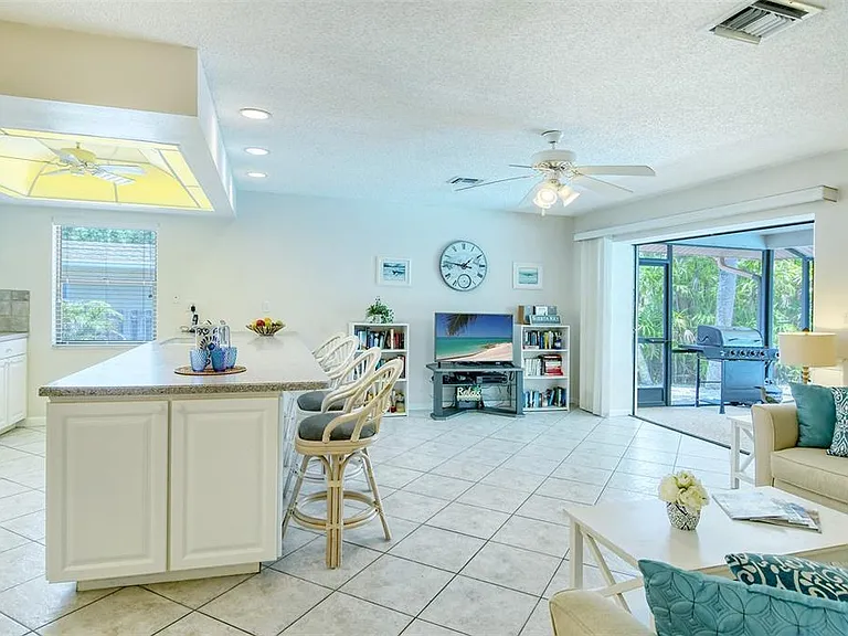 710 Treasure Boat Way — Photo 20