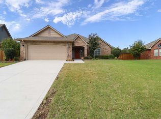 808 N Willow Ave, Broken Arrow, OK 74012