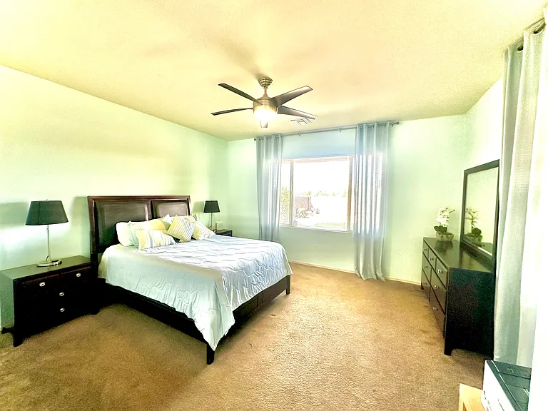 1145 E Madera Grove Ln — Photo 14