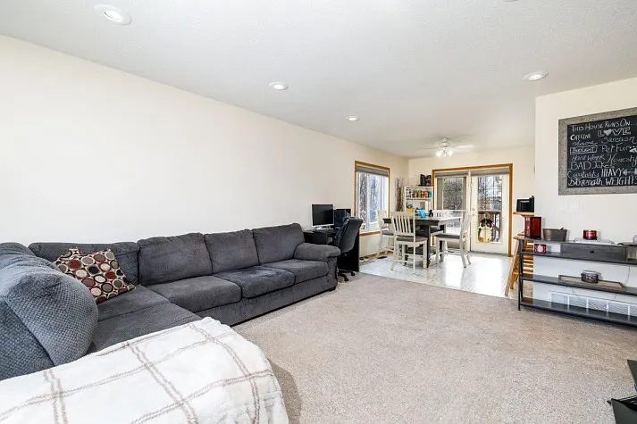 9 Parson Dr — Photo 5