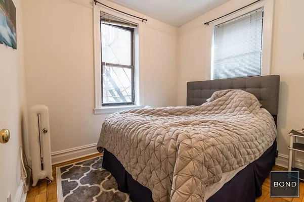 Rented by Bond New York | media 25