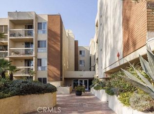 5143 Bakman Ave APT 408, North Hollywood, CA 91601