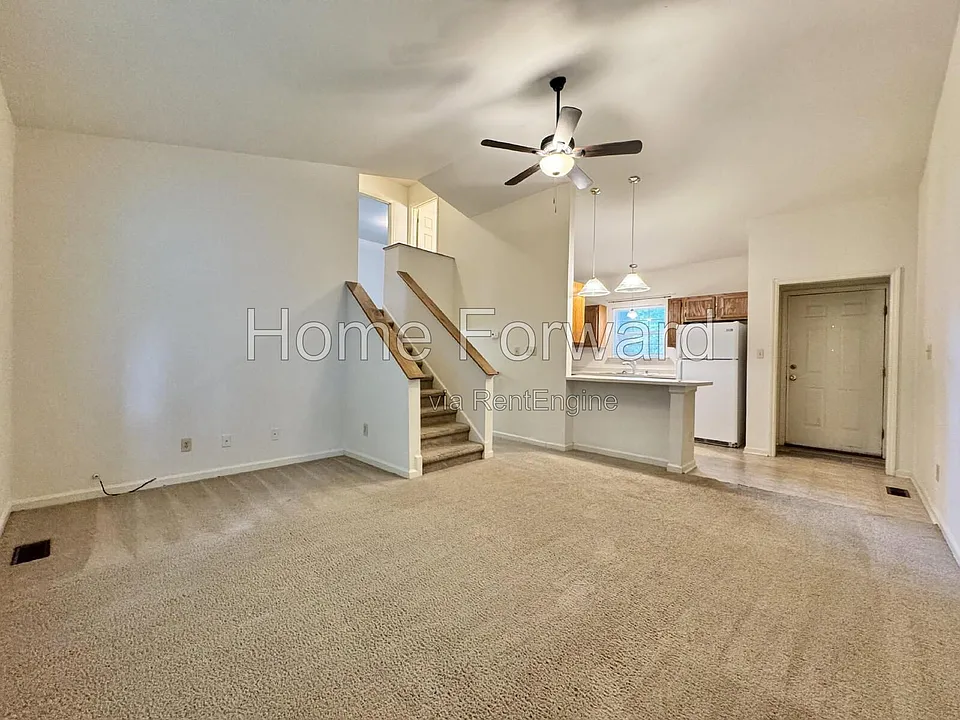 314 Lafayette Ave #B