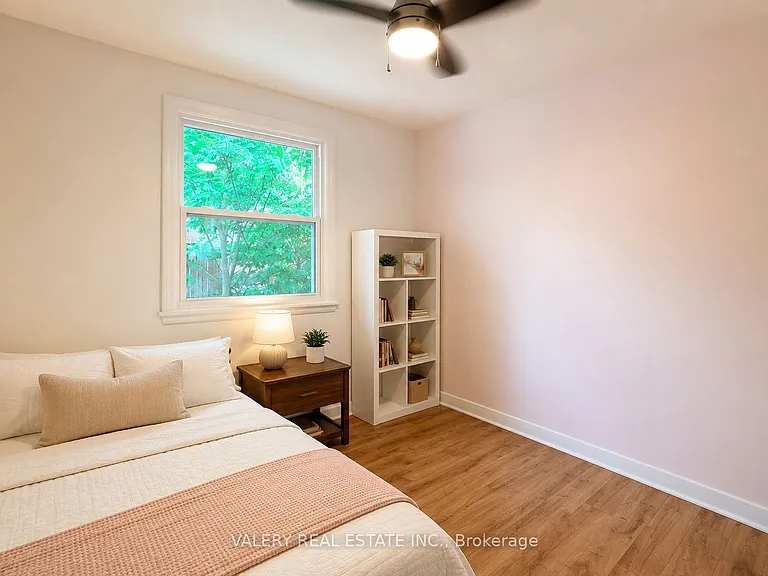206 Barry Pl #MAIN — Photo 17