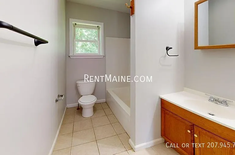 1835 Hammond St #1 — Photo 8