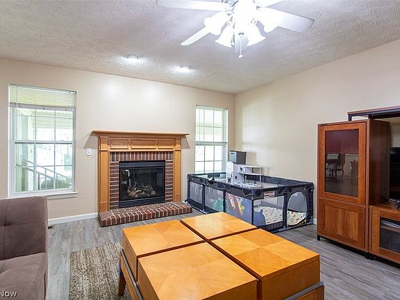3rd image of 6419 Silverstone Ln