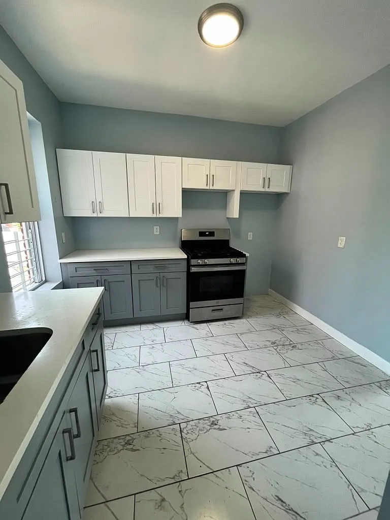 2 bed, $2,250 — Photo 1