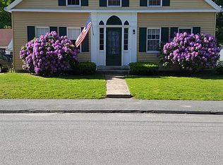 121 Edgell St, Gardner, MA 01440