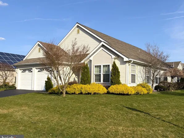 7 Ivy Hill Rd, Lakewood, NJ 08701