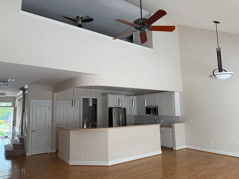 3915 Sunset Maple Ct — Photo 21