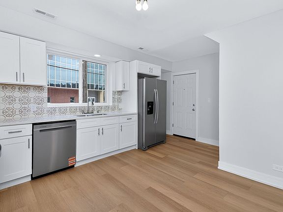 5th image of 5400 W 23rd St #4