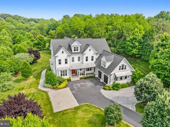 1203 Bishopsgate Way, Reston, VA 20194