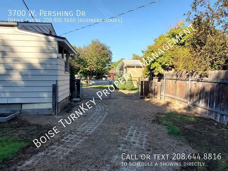3700 W Pershing Dr — Photo 20