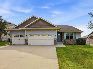 1464 Dunley Ct, Iowa City, IA 52246