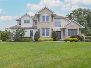 10 Meriwether Trl, Congers, NY 10920