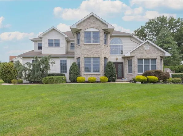 10 Meriwether Trail, Congers, NY 10920