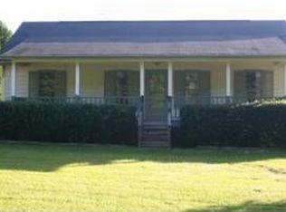 470 Lipscomb Rd, Angier, NC 27501