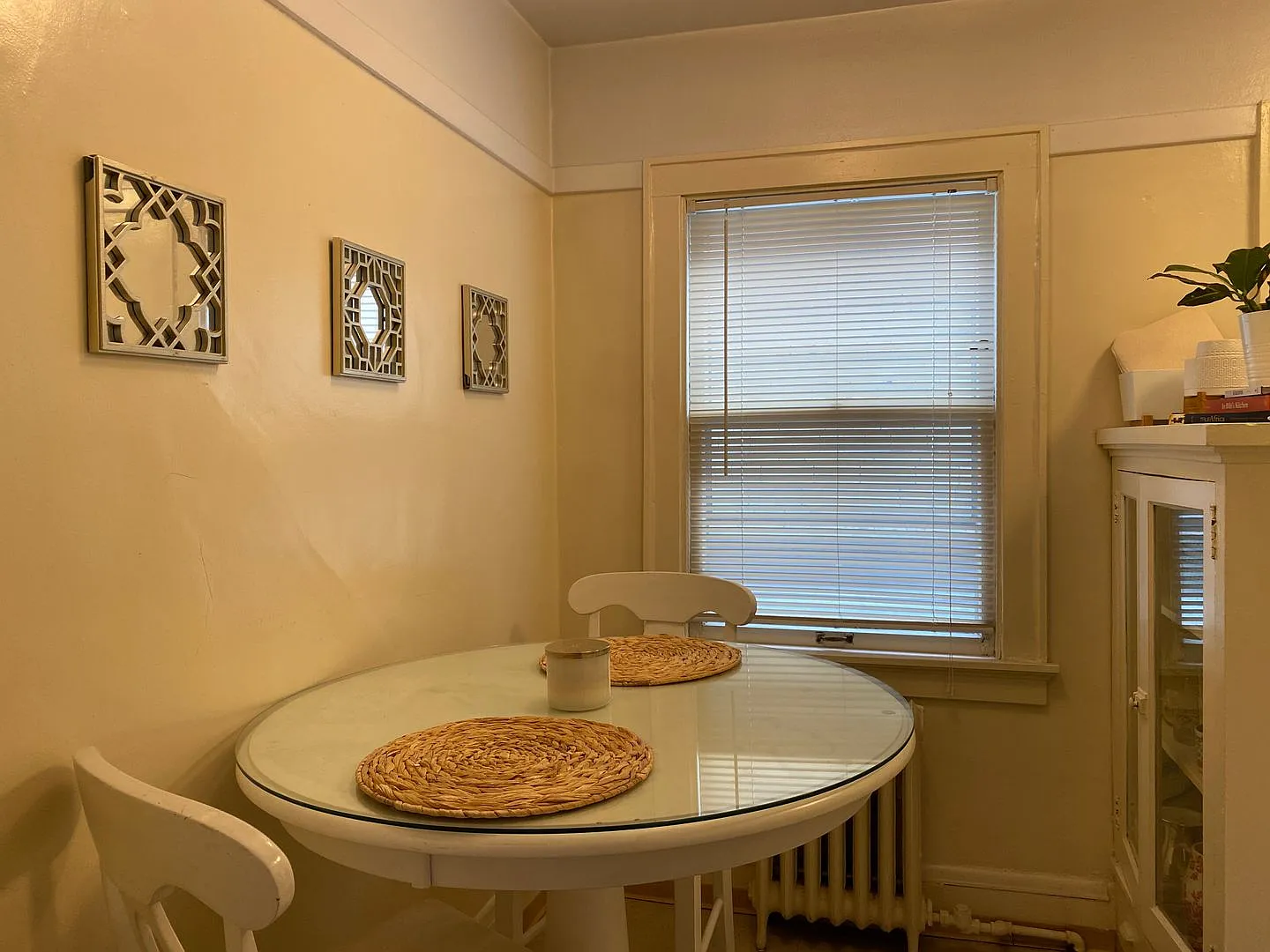 Stowell Manor — Photo 4