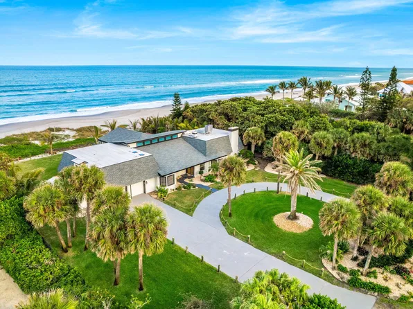 301 Oak St, Melbourne Beach, FL 32951