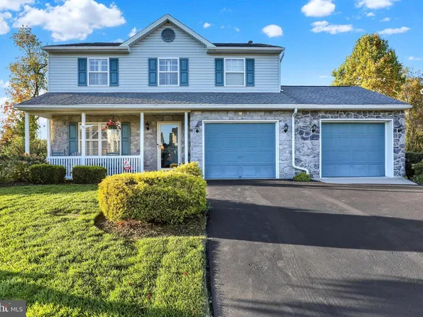 1161 Ashbourne Dr, Reading, PA 19605