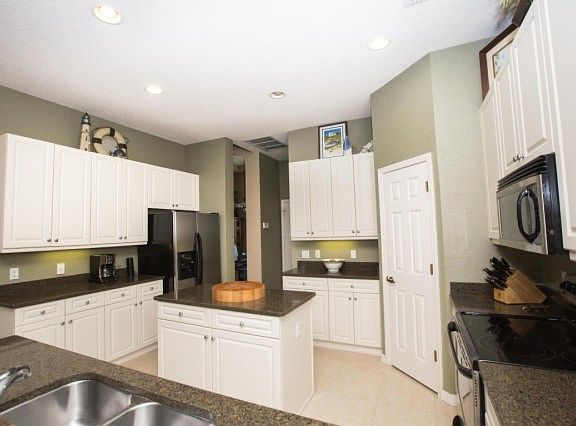 4th image of 4658 Chastain Dr