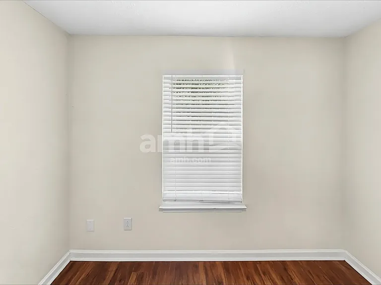 1856 Portview Dr — Photo 12