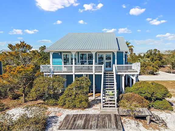 2nd image of 32620 River Rd