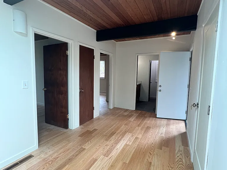 1465 Scenic Ave — Photo 1