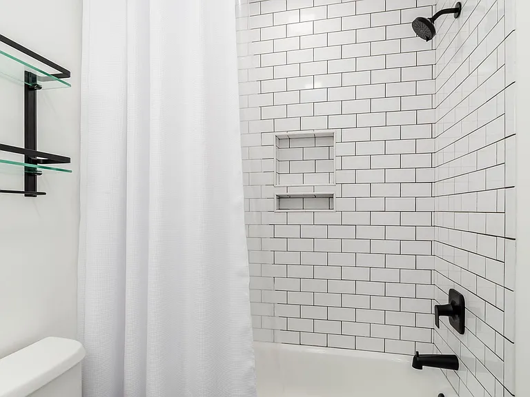 9061 Longstone Dr — Photo 11