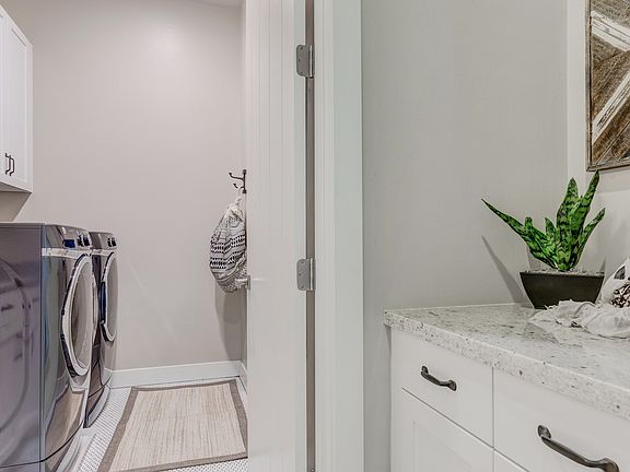 Convenient laundry room