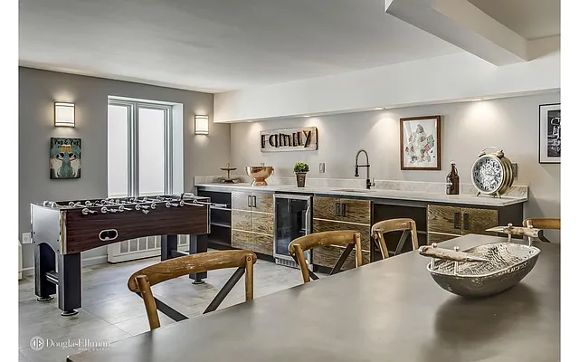 Rented by Douglas Elliman | media 30