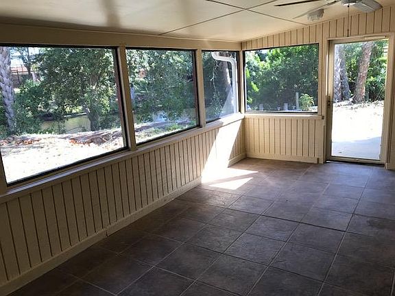 3rd image of 128 Aqua Ct