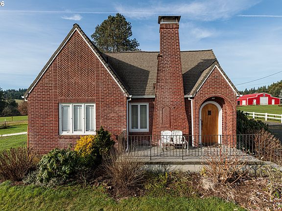 2nd image of 58871 Saulser Rd