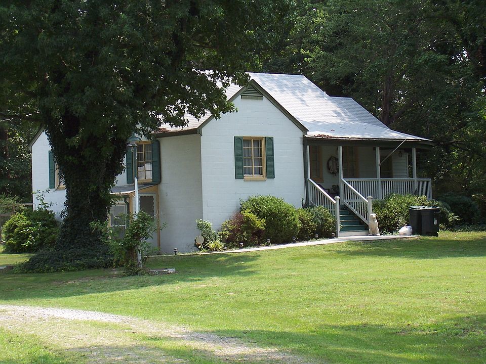 1st image of 5319 Church Dr