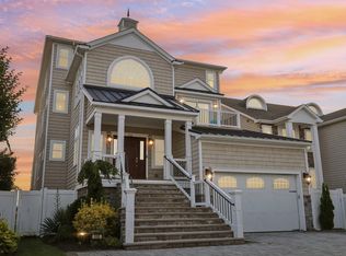 510 W Shore Dr, Brigantine, NJ 08203