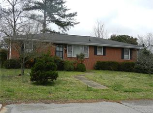 3600 Hemlock Ave, Colonial Heights, VA 23834