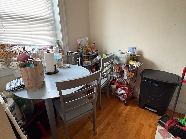 589 Beacon St #8 — Photo 2