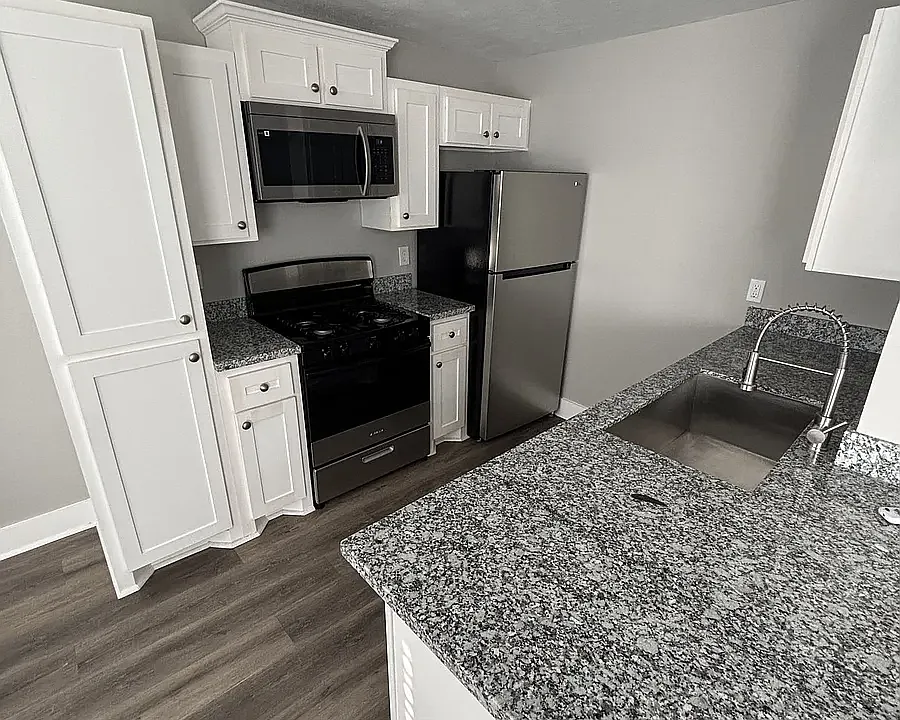 Avondale Apartments