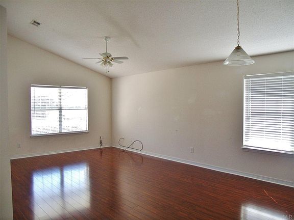 2nd image of 8435 Jarmen Ln