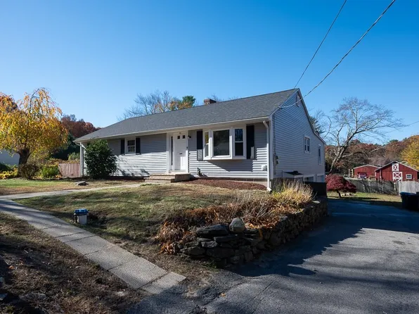 1983 Hill St, Northbridge, MA 01534