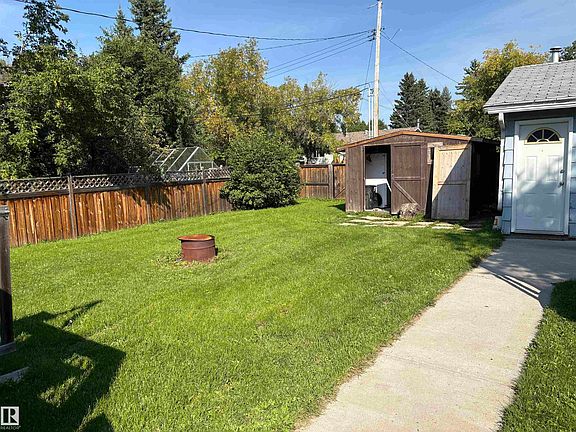 5th image of 4703 59th St