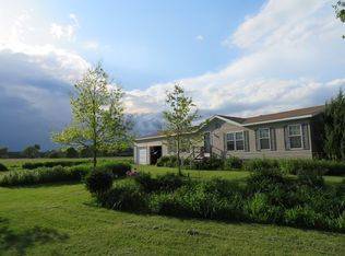 8688 Valley Line Rd, Oconto Falls, WI 54154