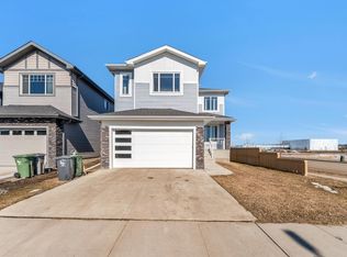 6602 38th Ave, Beaumont, AB T4X2C5