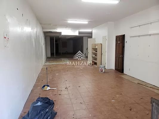 3rd image of 123-04 Metropolitan Ave #Ll