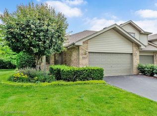 1424 Baileys Crossing Dr, Lemont, IL 60439