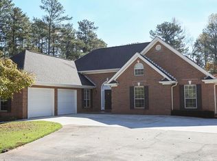 1211 Milford Forest Dr SW, Marietta, GA 30008