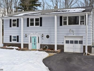 1 No White Birch Ter, Sparta, NJ, 07871