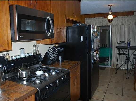 4th image of 4326 Eastmont Dr