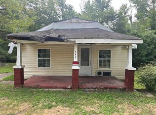 740 Shady Grove Rd, Eden, NC 27288